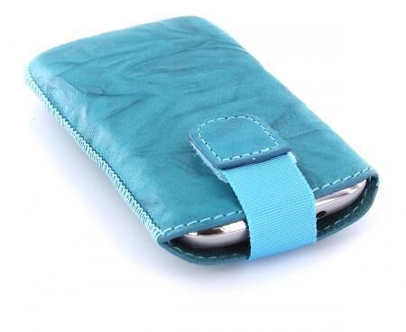 Product thumbnail Mobiparts Uni Pouch SMOKE Size M Turquoise