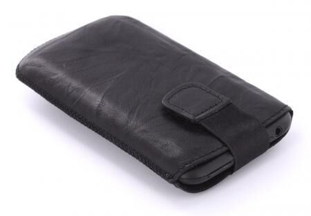 Product thumbnail Mobiparts Uni Pouch SMOKE Size XL Black