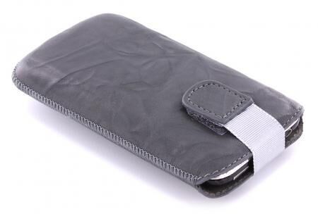 Product thumbnail Mobiparts Uni Pouch SMOKE Size L Grey