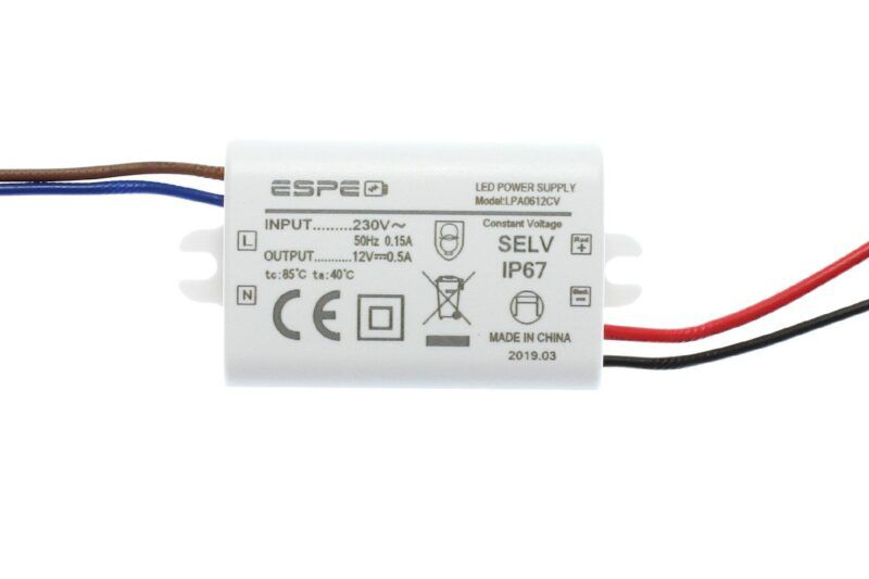 Product thumbnail COMPACTE SCHAKELENDE VOEDING 12V - 0.5A - 6W IP67