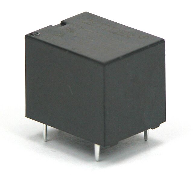 Product thumbnail Automotive Printrelais 12Vdc 1xwissel 15A - 240 Ohm