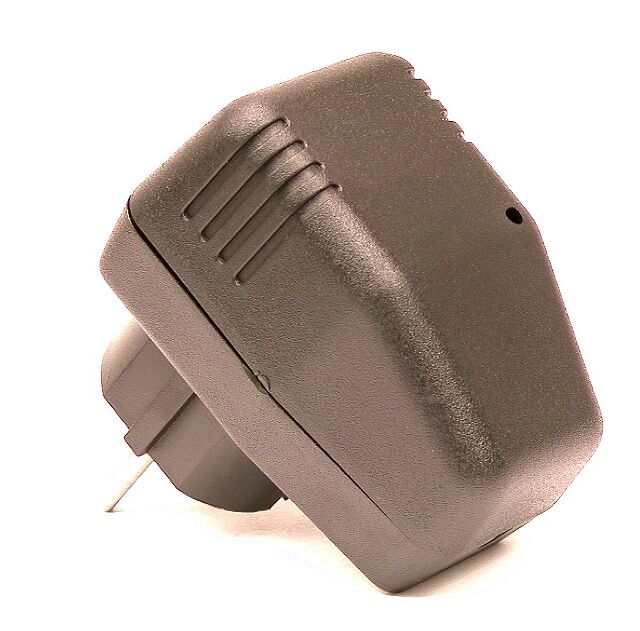 Product thumbnail STEKKER BEHUIZING 66x40x40MM POLYSTYREEN ZWART