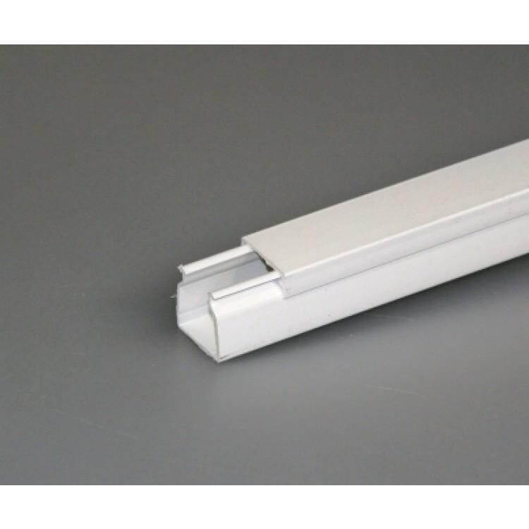Product thumbnail Universele kabelgoot wit 2 meter 15mm x 15mm