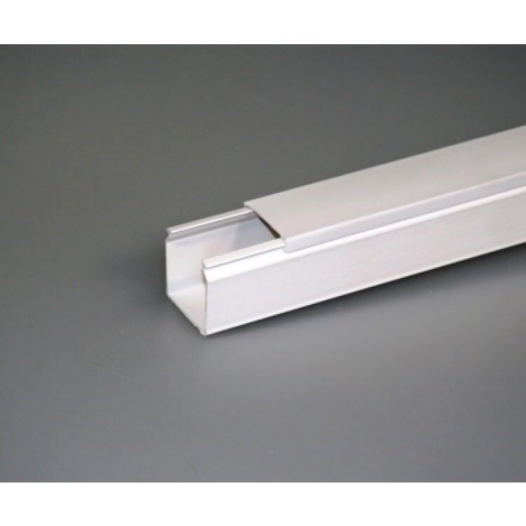 Product thumbnail Universele kabelgoot wit 2 meter 40mm x 40mm