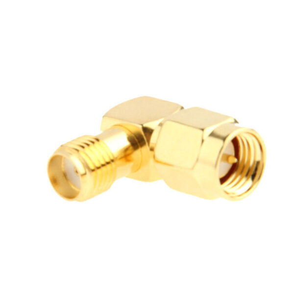 SMA Female naar SMA Male Adapter kniestuk 90