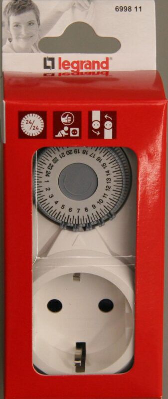 Product thumbnail Legrand Stekkerschakelklok Omnirex