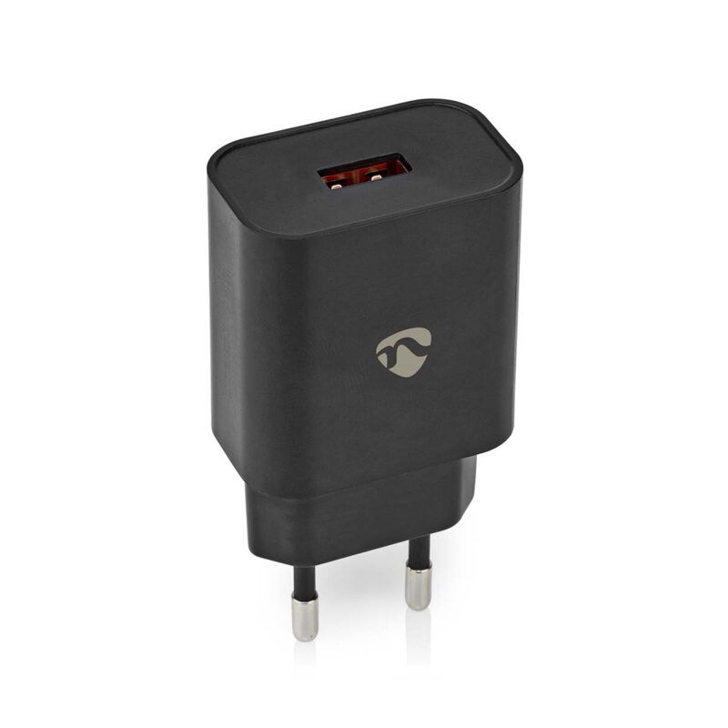 Product thumbnail USB Oplader | 18 W | Snellader | 1.5 / 2.0 / 3.0 A | USB-A | Zwart