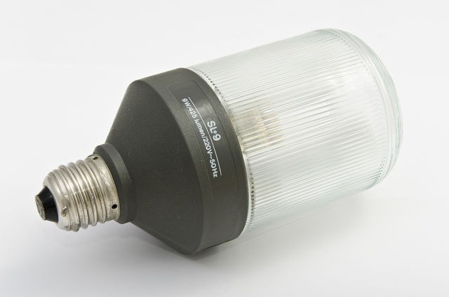 Product thumbnail PHILIPS SL9 SPAARLAMP 9W E27